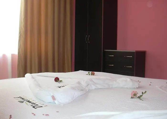 Blue Diamond Alya אלאניה