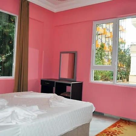 布鲁戴蒙德奥尔亚酒店