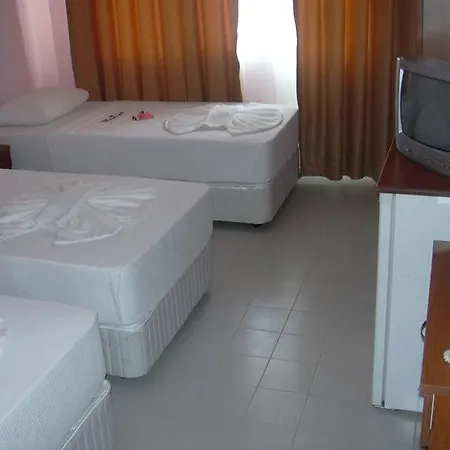 布鲁戴蒙德奥尔亚酒店