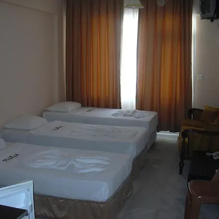 布鲁戴蒙德奥尔亚酒店 阿拉尼亚